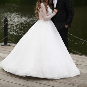 Elegant White Lace wedding Dress